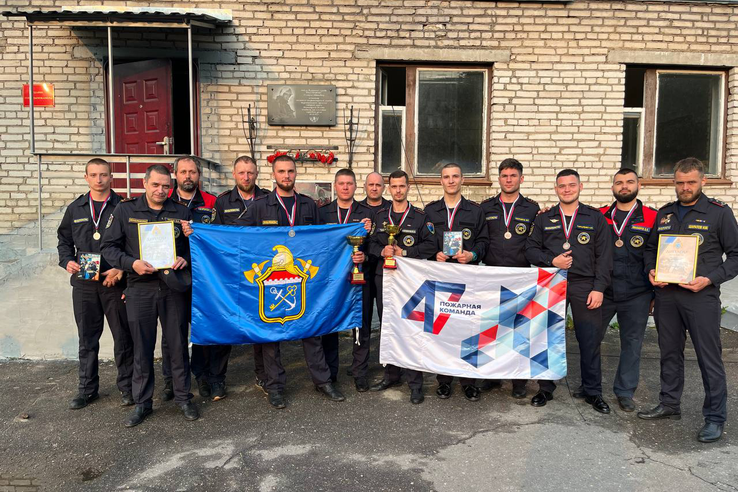 В Тихвине выбрали сильнейших газодымозащитников